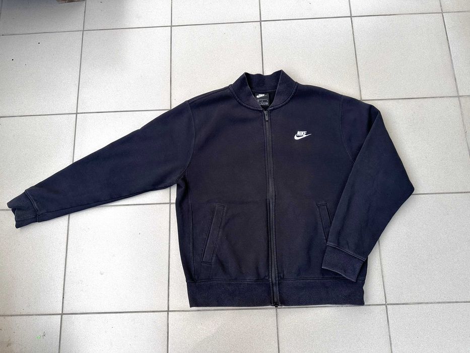 Bluza Nike rozpinana czarna r. M