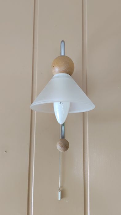 Kinkiet ścienny do wnętrza