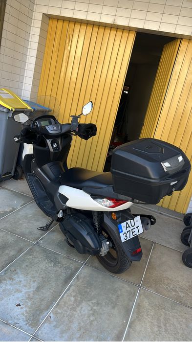 Nmax 125 de 2023 com 30mil km