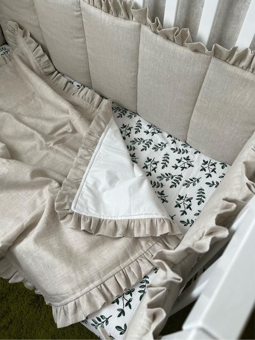 бортики з льону в ліжечко