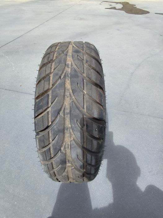 Jantes de ferro com pneus para Suzuki Ltz