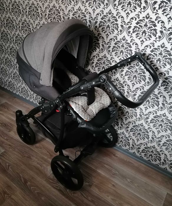 продам каляску 2 в 1
