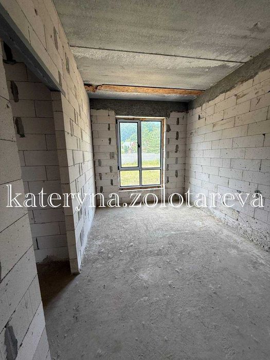 Продам  дом 108м2 в начале Большой Даниловки в коттеджном поселке с участком 10 соток!