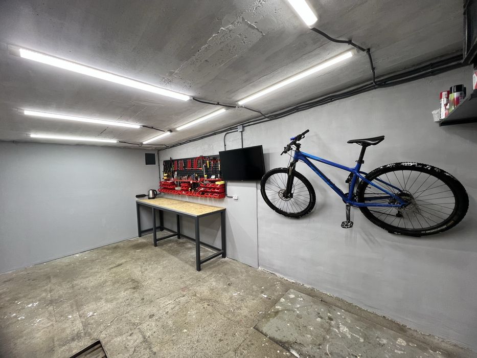 Продам гараж 6х4