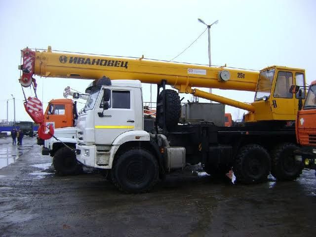 Оренда автокранів 20-25
