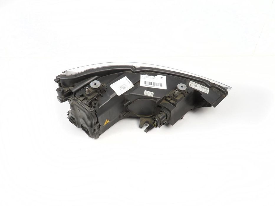 Farol Xenon Audi A1 Ref: 8X0941043 2010 - 2026