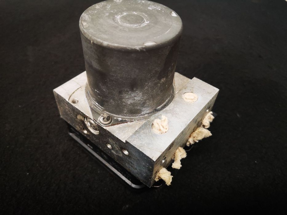 Bomba ABS BMW 5  E60 e61 2003- EPC