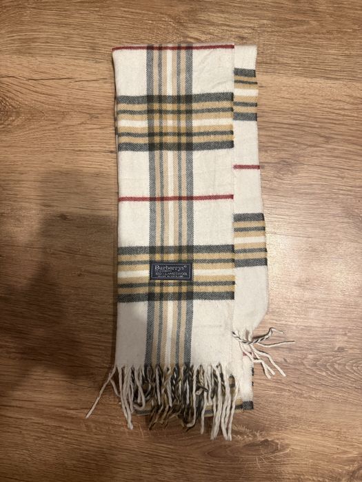 Szal Burberry ecru klasyczna krata InPost do 24H