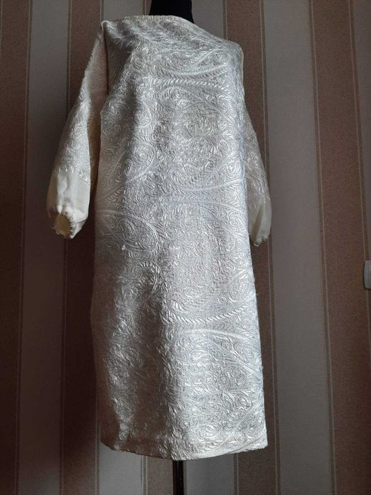 Плаття, сукня міді, тепла. Вишиванка.