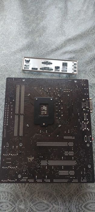 Плата ASUS P8H77M-LE +Intel i5 3330 3,0Ghz + 16Gb RAM