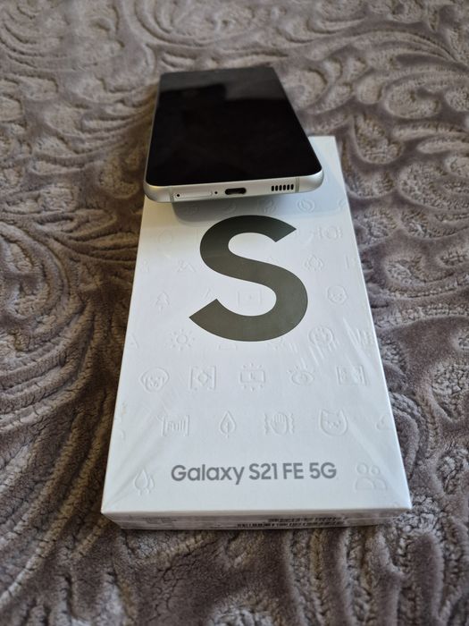 Продам Samsung Galaxy s21fe