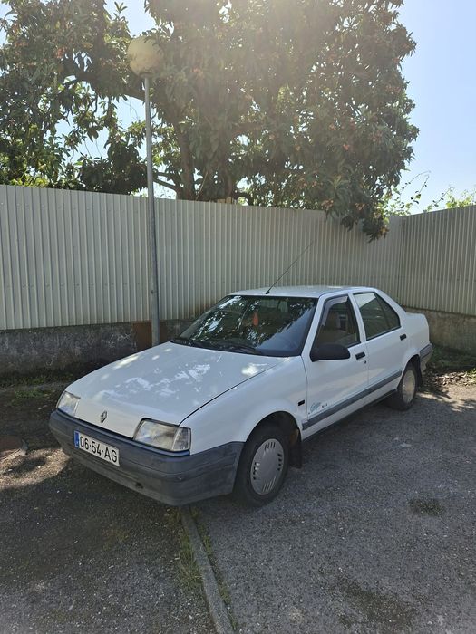 Renault 19 impecável barato
