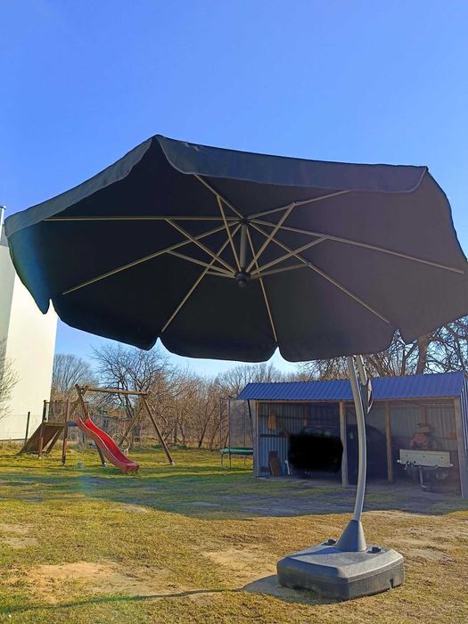 parasol ogrodowy
