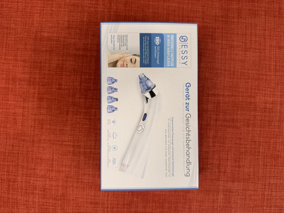 Maquina Limpeza Facial Essy