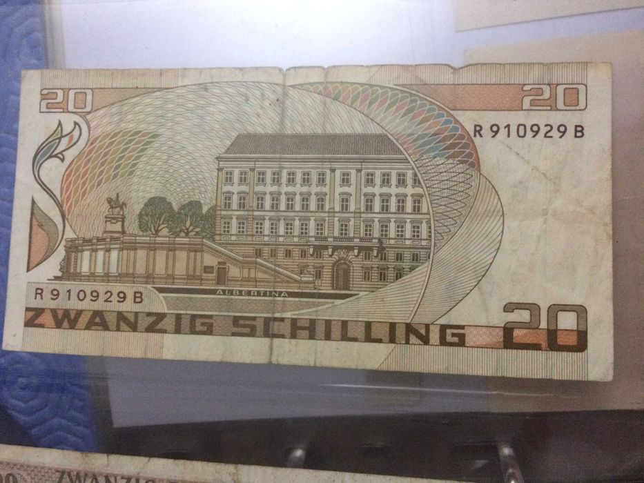ÁUSTRIA 3 Notas de 20 Schilings usadas, em BC de 1956, 1967 e 1986