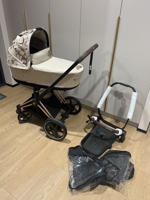 Коляска Cybex e-Priam ( з системою загойдування ) 4.0, 2025 р