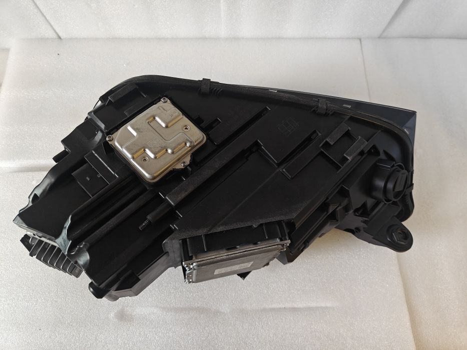 Фара права Audi Q5 Full Led USA 80A