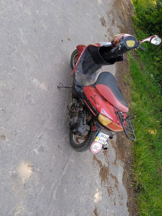 Продам скутер в робочому стані кого цікавить звиртайтесь за номером