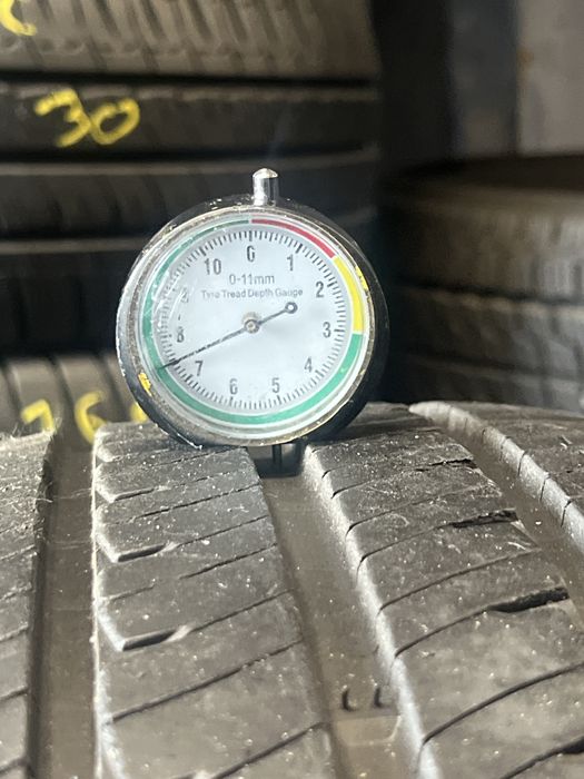 :Opony Michelin 235/65/16C para