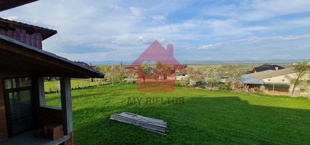 Продаж готельно-ресторанного комплексу Велятино.