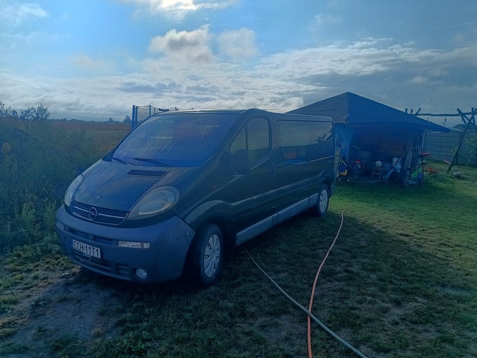 Opel Vivaro long