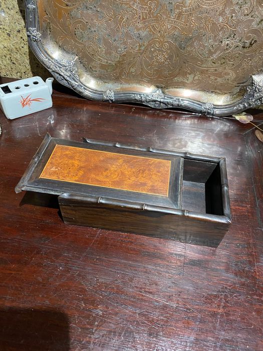 Caixa madeira huanghuali séc XIX 16 cm