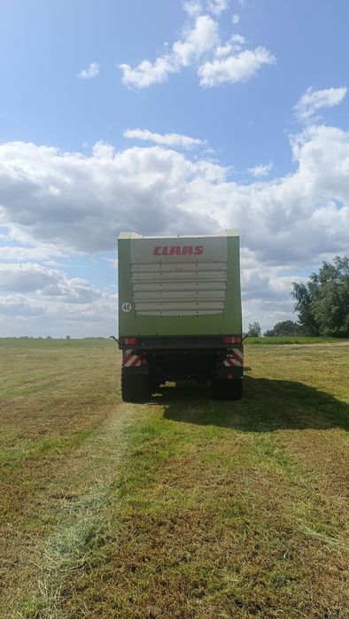 Przyczepa samozbierająca Claas Cargos 9500