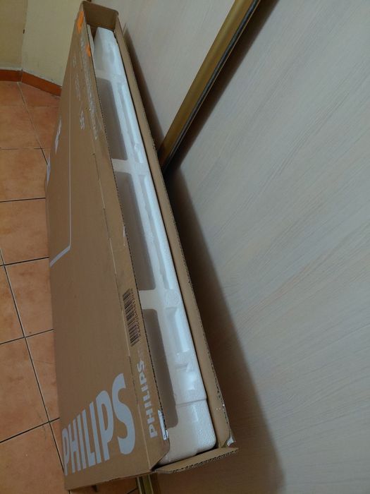 Телевізор  LG 49LF590V