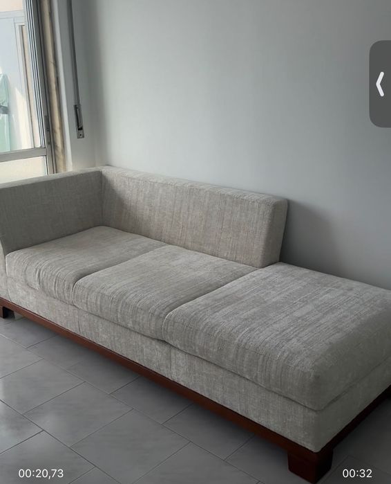 Sofá 3 lugares - branco pérola