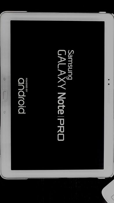 Galaxy Note Pro 12.2" - 32GB White (WiFi + hi3G) + Keyboard + Accessories64169652781185122