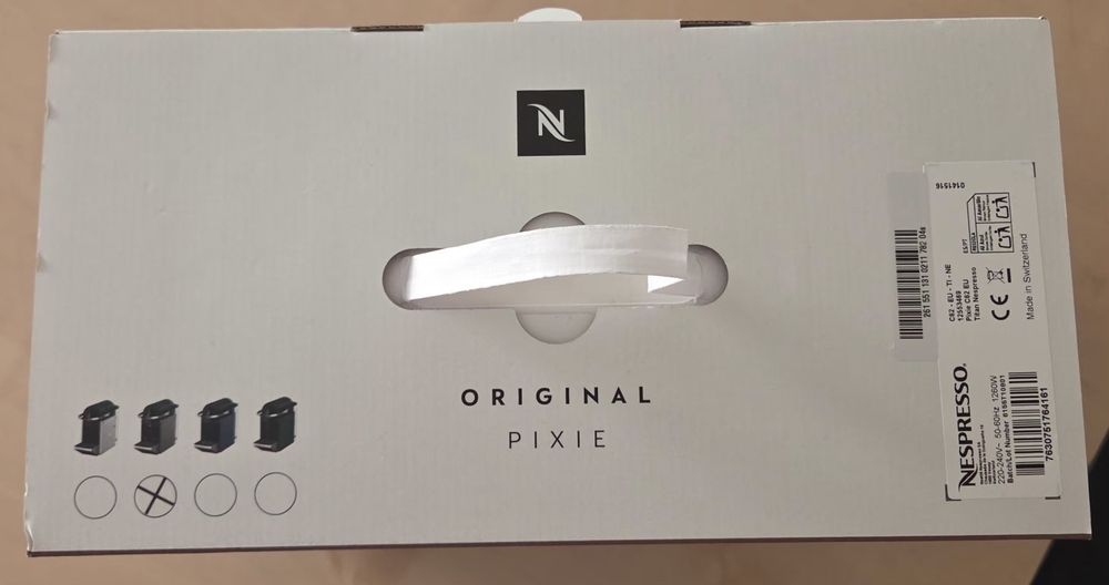 Máquina de café NESPRESSO PIXIE com garantia de 3 anos
