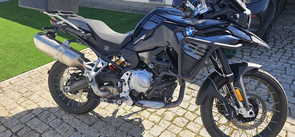 BMW GS 850 Triple black