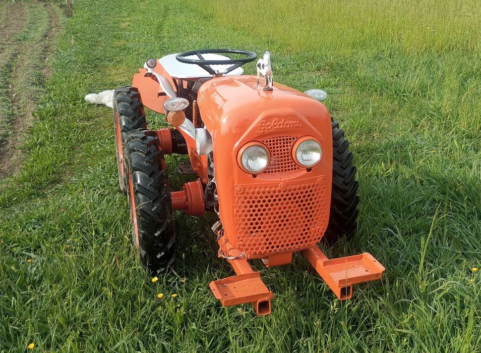 Trator Goldoni 4x4