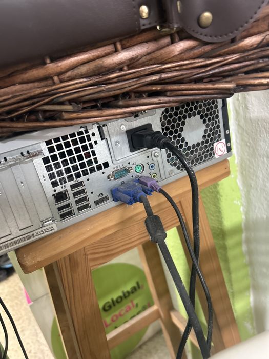 Tirre de computador antiga hp