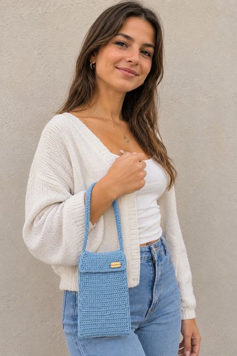 Bolsa para telemóvel  em crochê nova