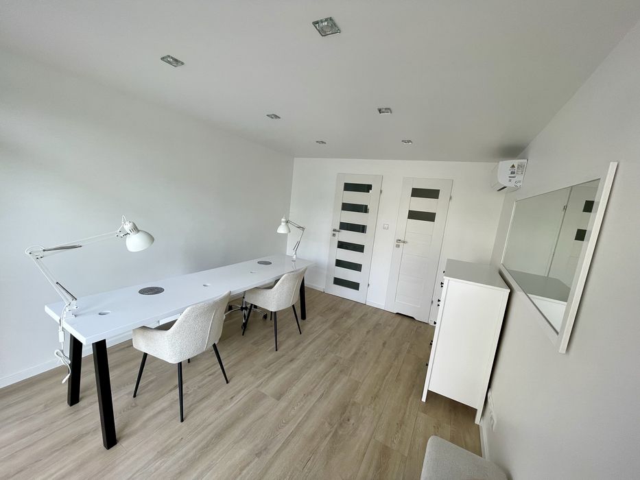 Lokal beauty / salon manicure | Zielona Góra, Morelowa | od października