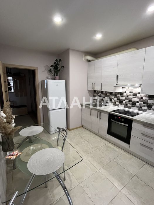 Продаж 1к квартири ЖК Варшавський, Європейського союзу 43А