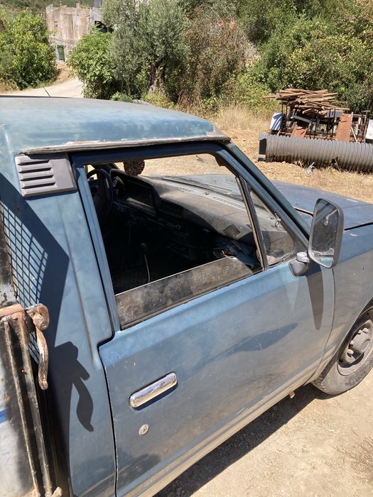 Nissan datsun 720 pick up