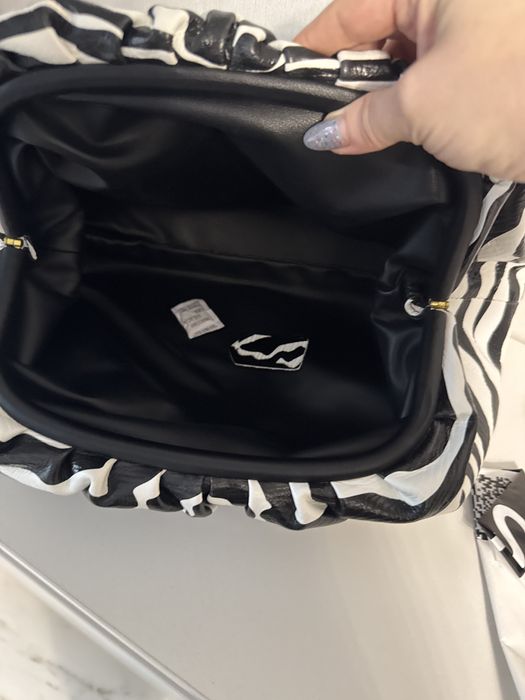 Шкіряна сумка клач