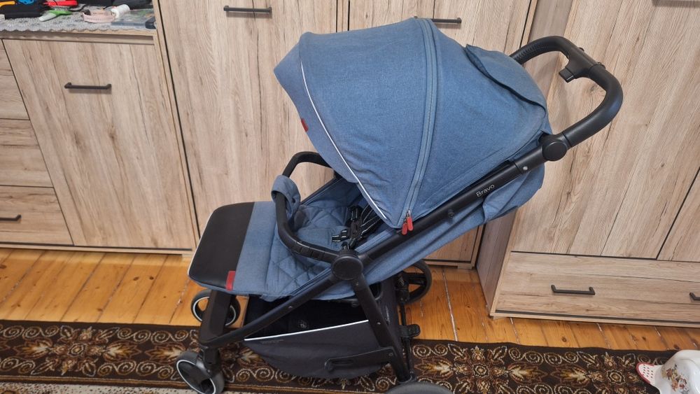 Spacerówka carrello bravo