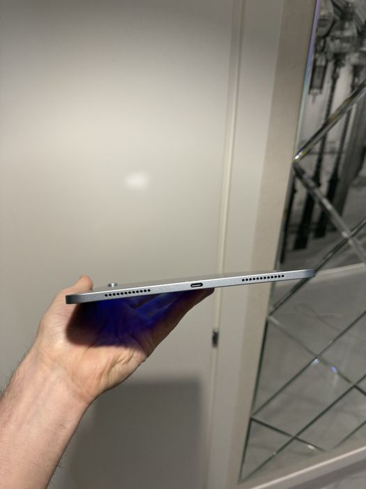 iPad Air 6 2025 128GB M2 blue   30 днів гарантія
