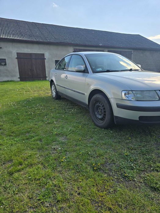 Passat B5 1.8 benzyna