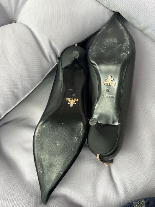 Prada czolenka skorzane rozm 39/40