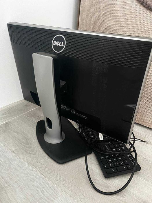 Монітор Dell UltraSharp U2412M