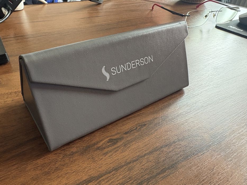 Футляр Sunderson сірий з магнітом + серветка мікрофібра 20х20