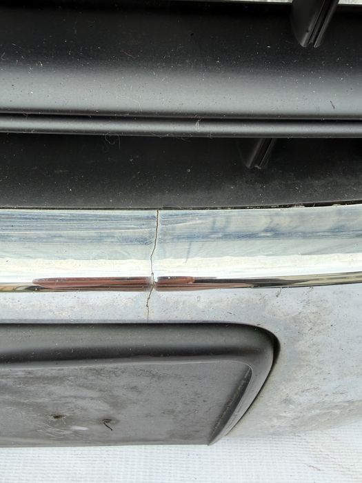 Решетка радиатора Volkswagen Passat B6