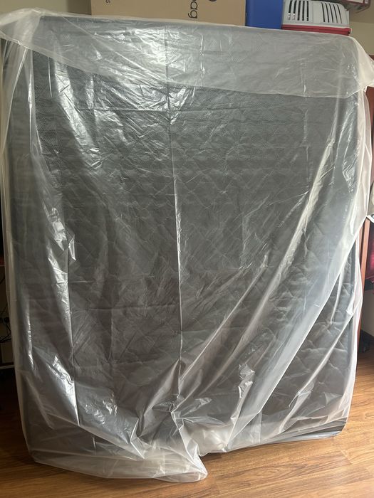 Colchão Novo de molas ensacadas