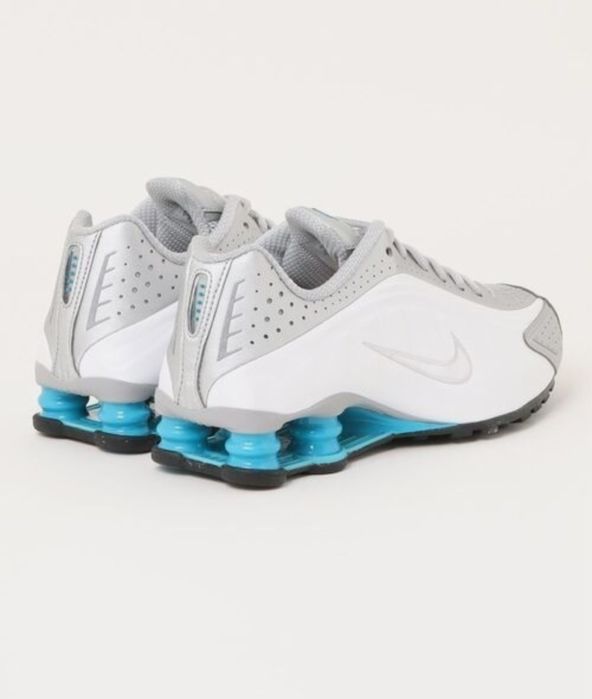 Nike shox R4