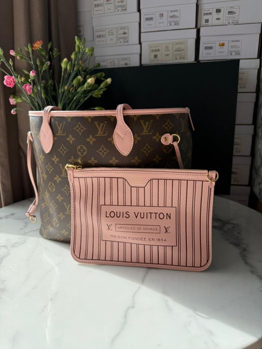 Torebka Louis Vuitton Neverfull MM Out