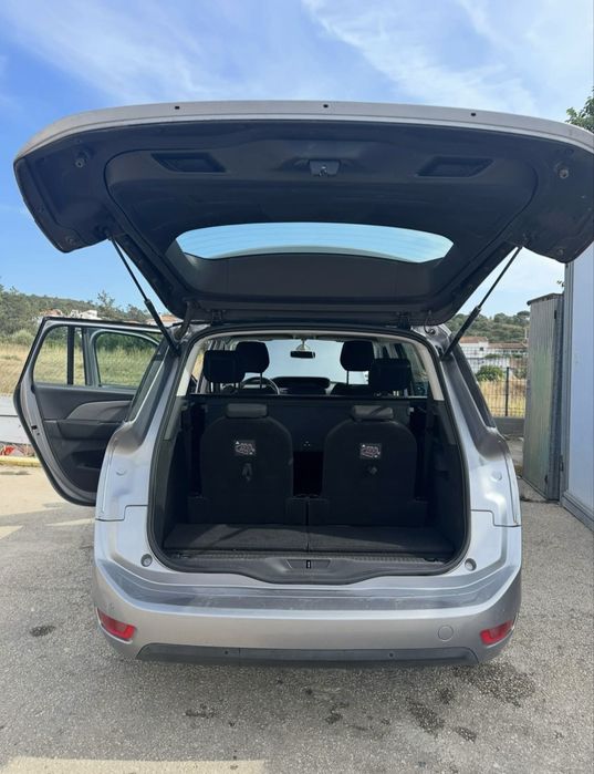 Citroën C4 SpaceTourer 2020 7 lugares – 123.144 km — photo 2